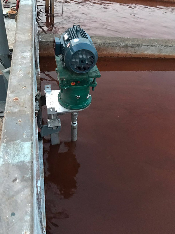 可提升式推流器