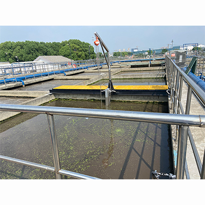 懸掛式潛水推流器