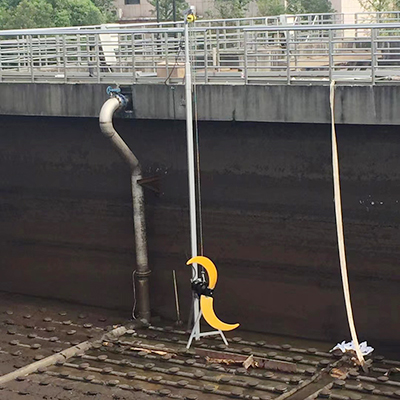 潛水推流器